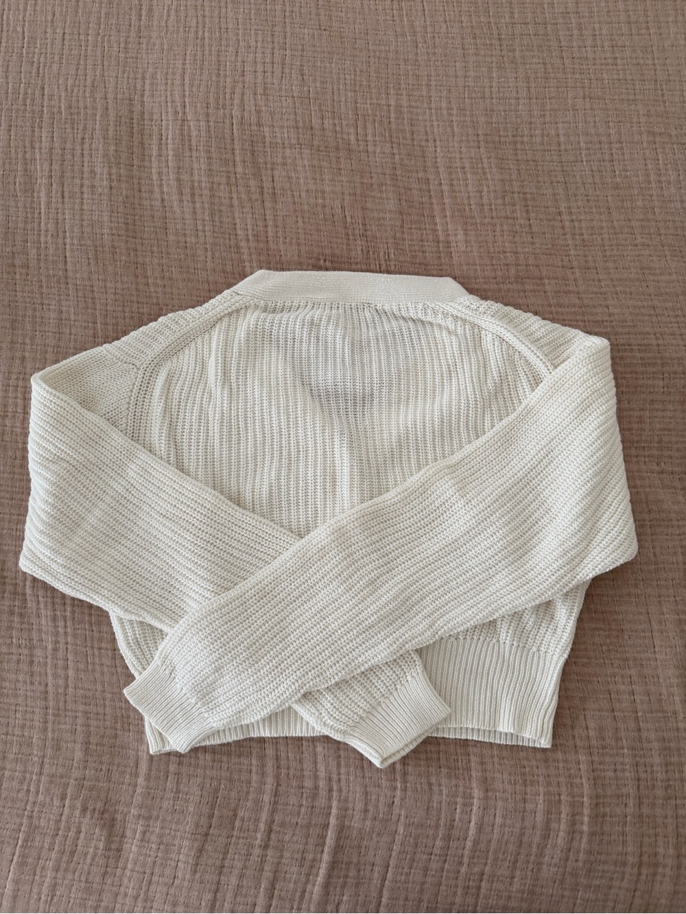 J. Crew Cream Cropped Cotton-Blend V-Neck Cardigan - Picture 3 of 4